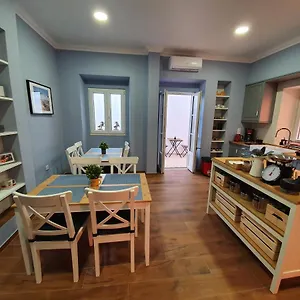 - Casa Amarela - District de Faro